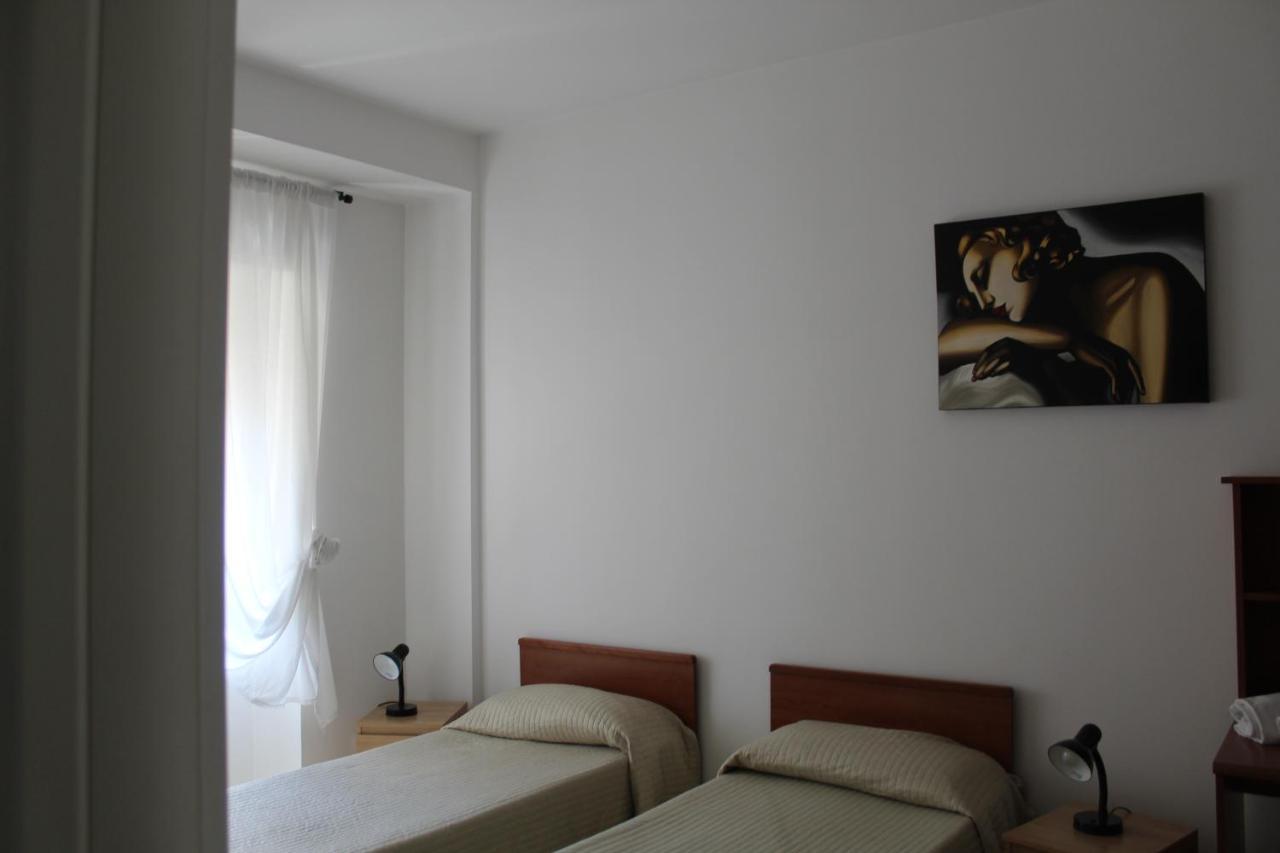 Residenza Conti Aparthotel Rome Buitenkant foto