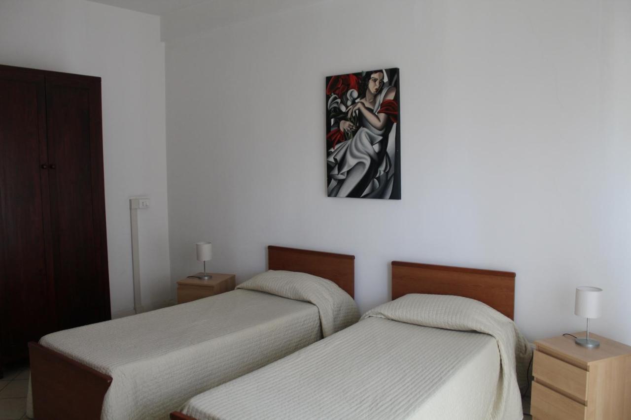 Residenza Conti Aparthotel Rome Buitenkant foto